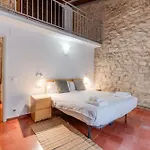 Flateli Cundaro 2 * Girona